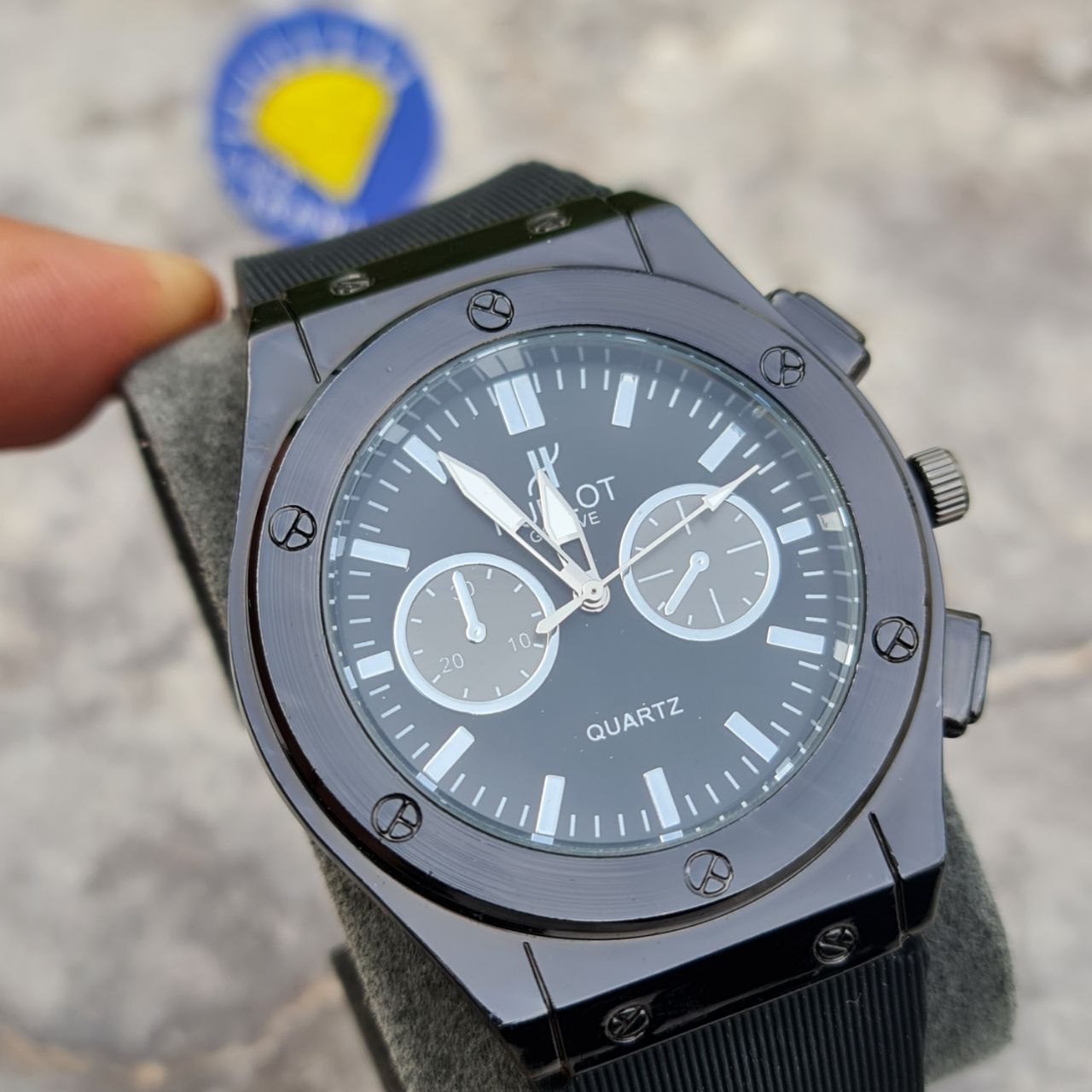 ساعت مردانه هابلوت کد 5579 بند مشکی قاب مشکی