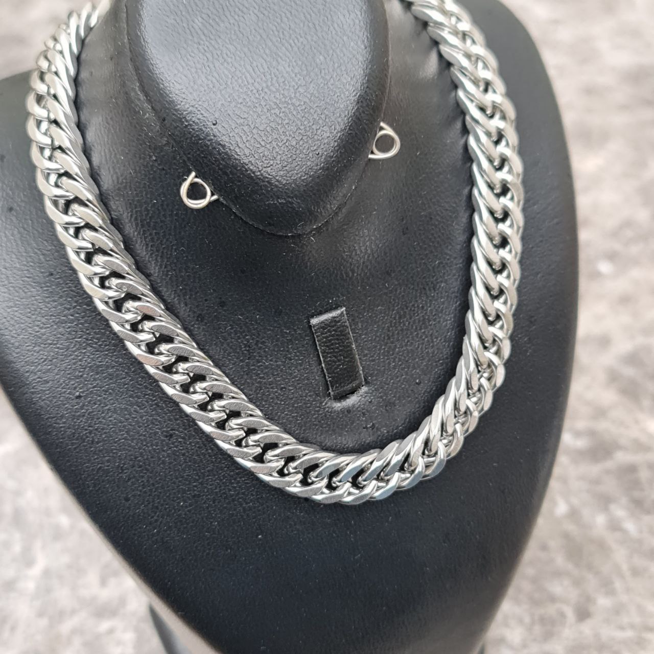 گردنبند کارتیر 12 میل