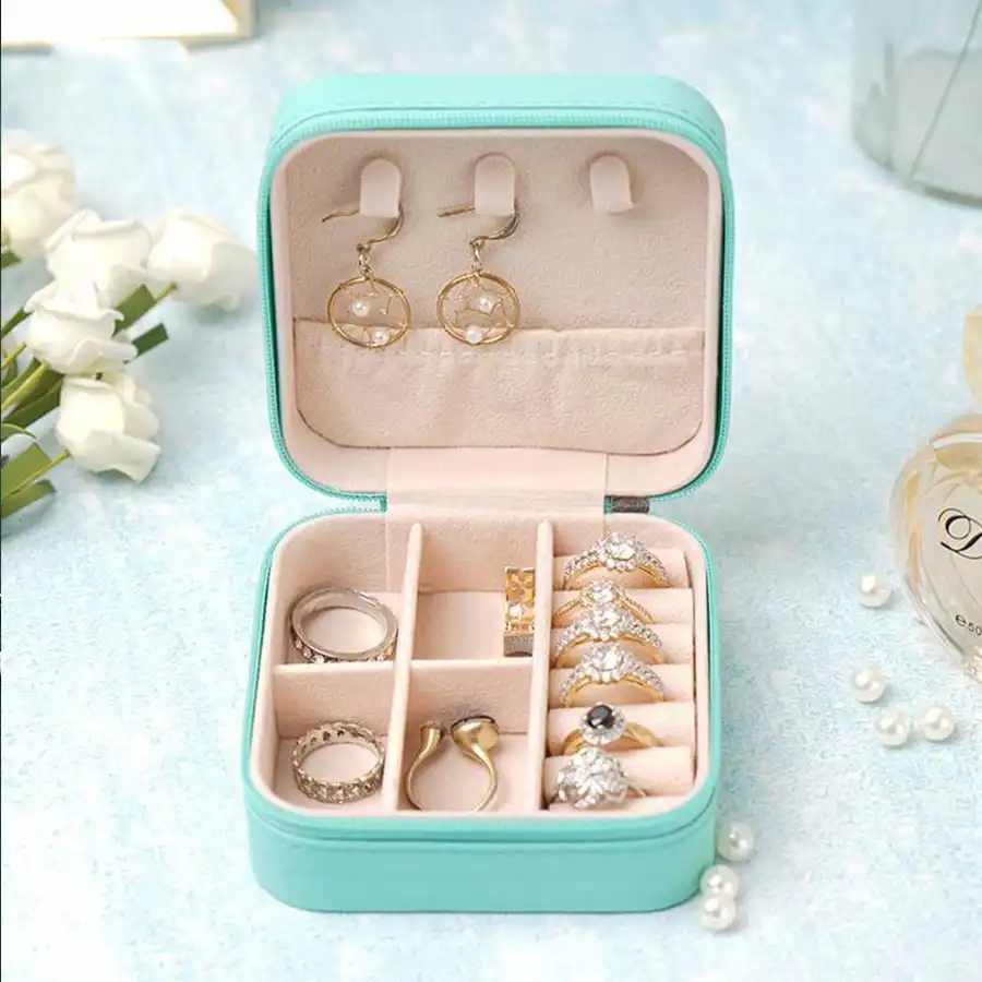 کیف جواهرات و اکسسوری طرح مربع کیف جواهرات و اکسسوری طرح مربع