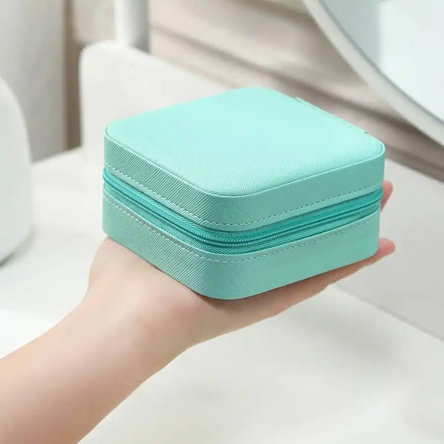 کیف جواهرات و اکسسوری طرح مربع کیف جواهرات و اکسسوری طرح مربع