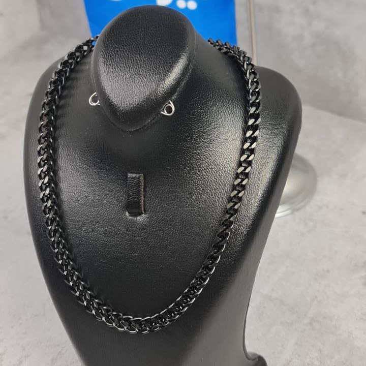 گردنبند کارتیر چهار وجهی