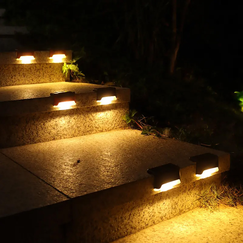 چراغ پله خورشیدی بسته 4 عددی چراغ LED شارژ خورشیدی خودکار بسته 4 عددی