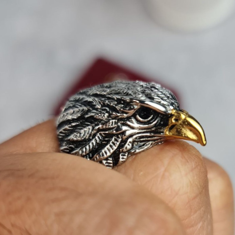 انگشتر عقاب