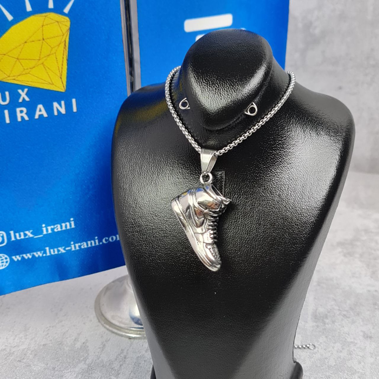 گردنبند نایک جردن