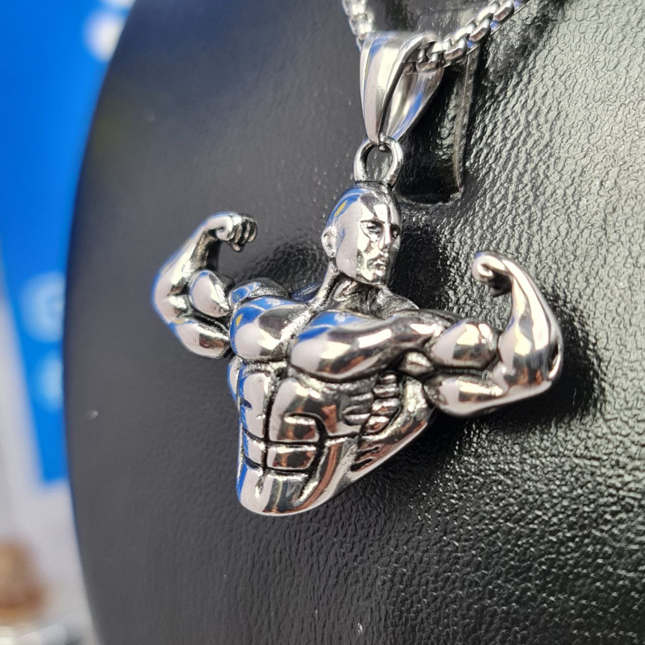 گردنبند فیگور بدنسازی