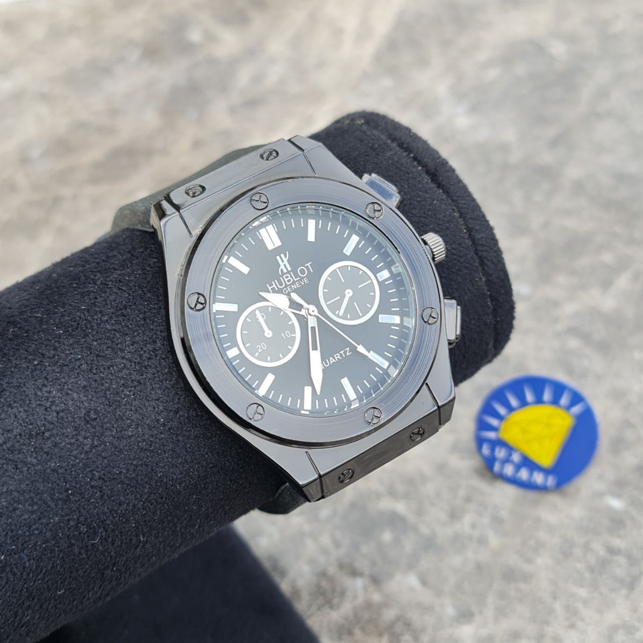 ساعت مردانه هابلوت کد 5579 بند مشکی قاب مشکی صفحه مشکی