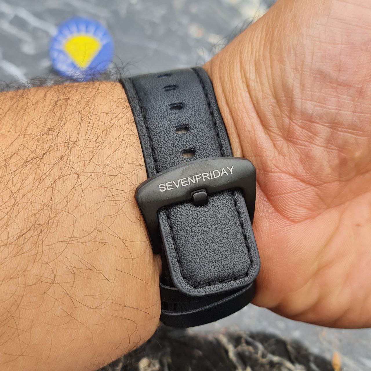 ساعت مردانه سون فرایدی مربع کد 4255 بند چرم مشکی ساعت مردانه سون فرایدی