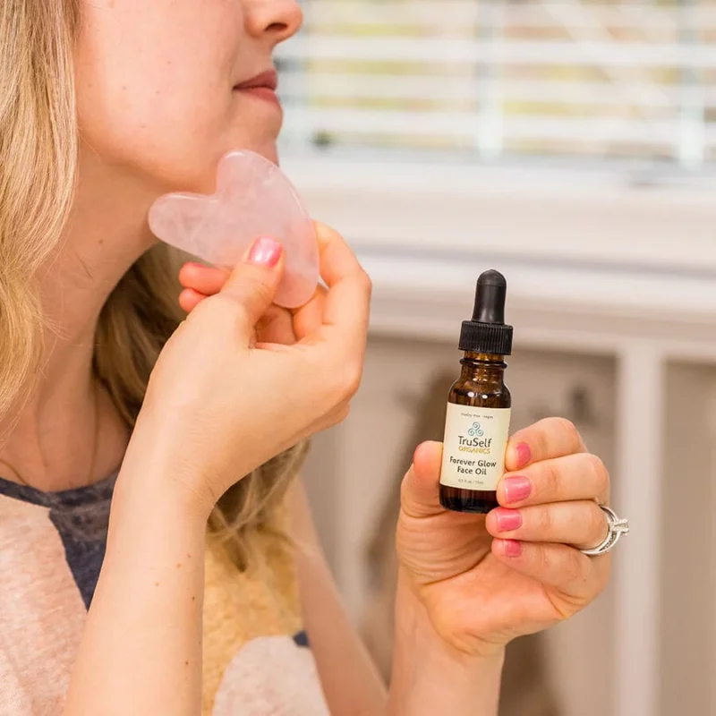 فیشیال عمیق پوست در خانه