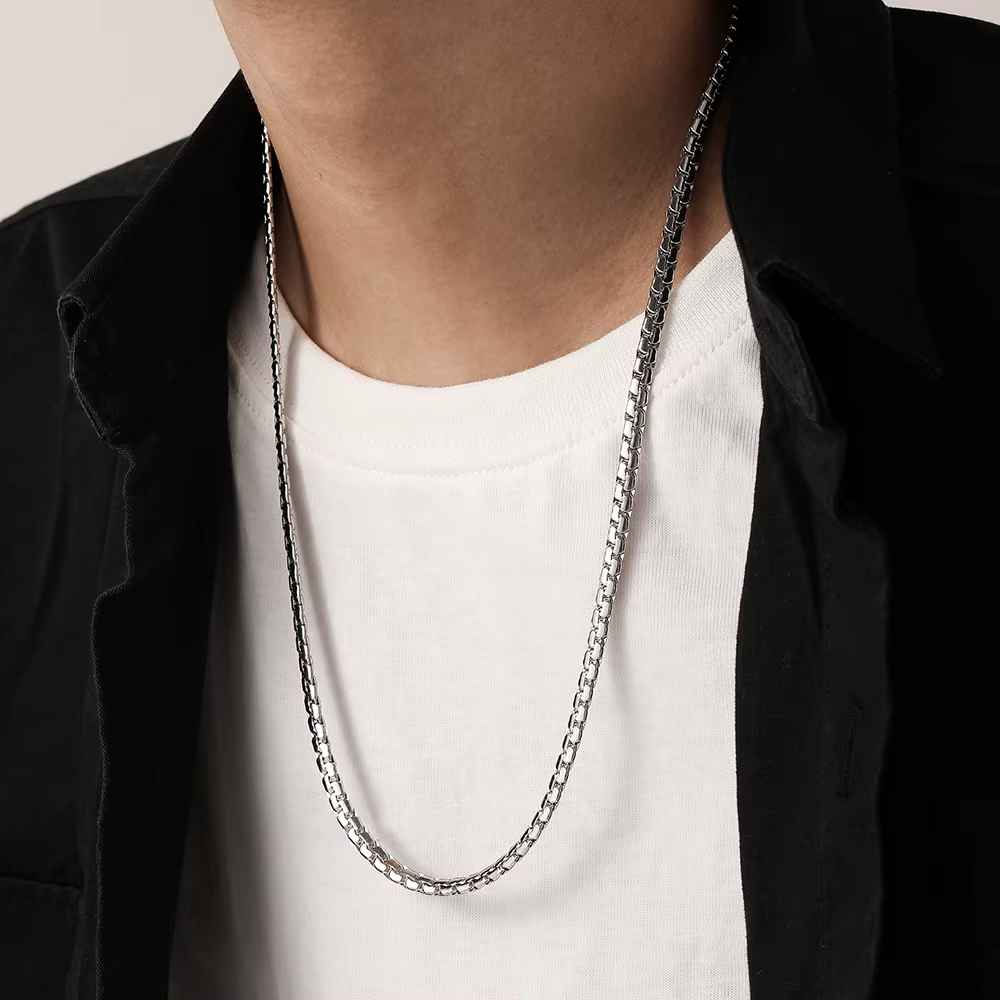 خرید گردنبند استیل مردانه رنگ ثابت