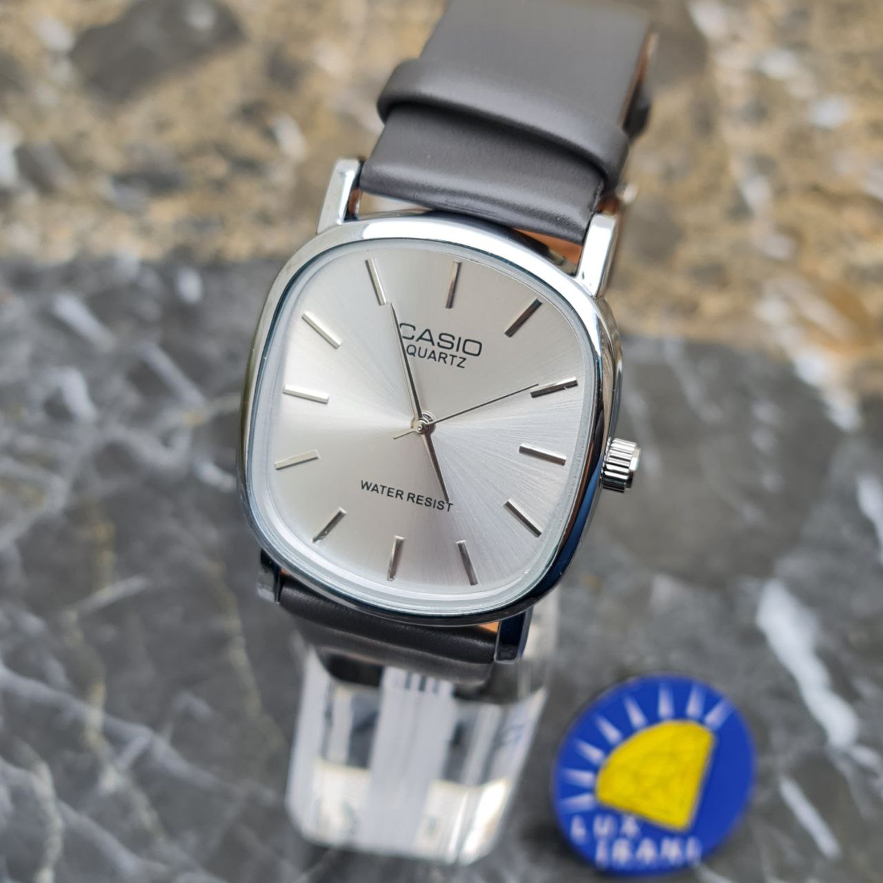 ساعت مردانه کاسیو اولدمانی چرم کد 4510 بند طوسی قاب نقره ای صفحه سفید