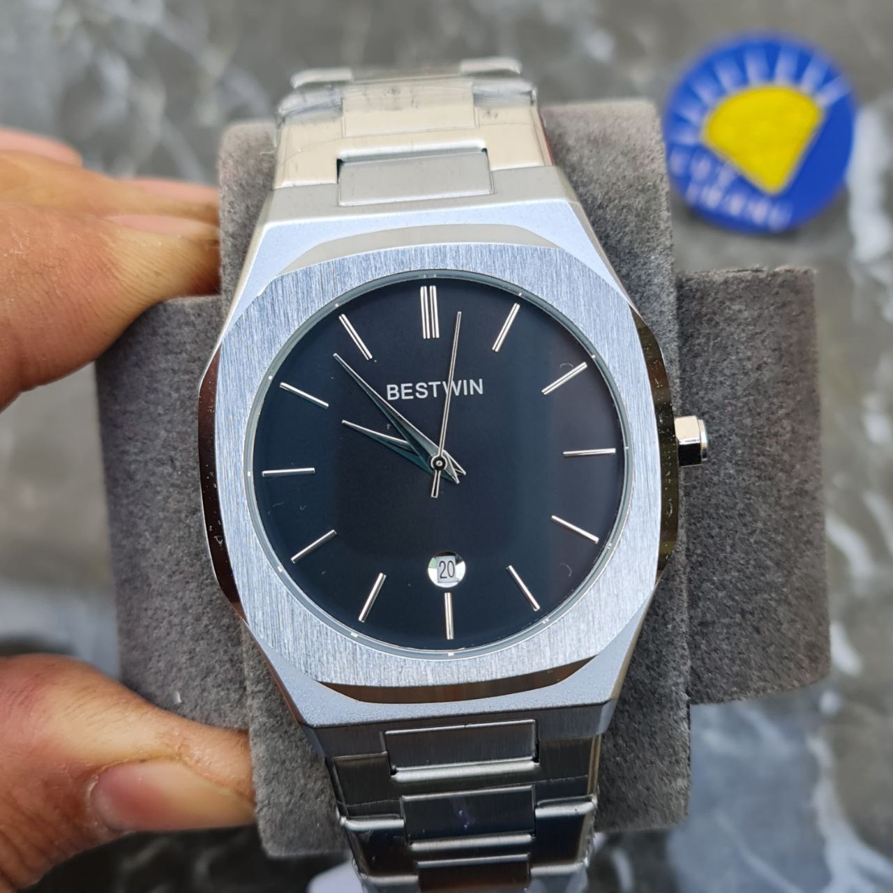 ساعت بیستوین کد 4811 تمام استیل قاب نقره ای صفحه مشکی