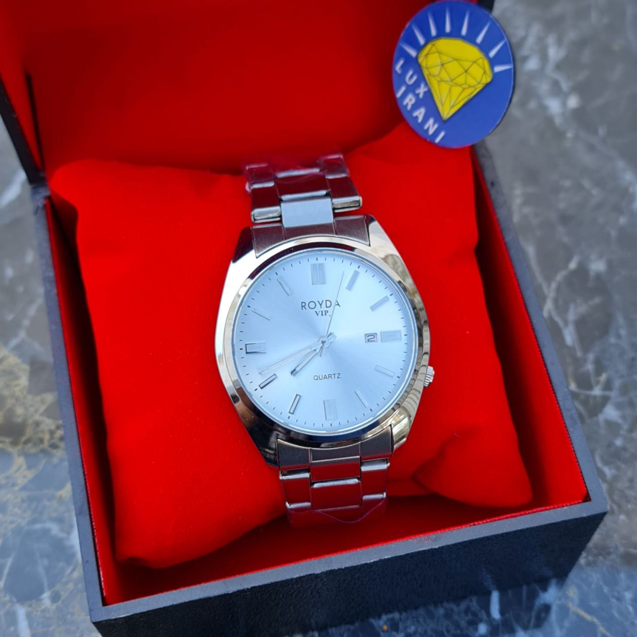 ساعت مردانه رویدا تمام استیل کد 5415 نقره ای صفحه سفید ساعت مردانه کاسیو ادیفایس کد 5015 نقره ای صفحه مشکی